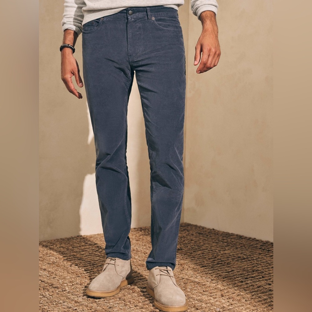 Faherty Stretch Corduroy 5-Pocket Pants in Faded Navy